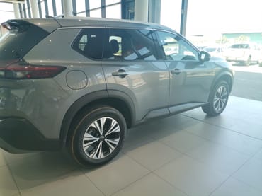 NISSAN X TRAIL 2.5 ACENTA 4X4 CVT for Sale in South Africa