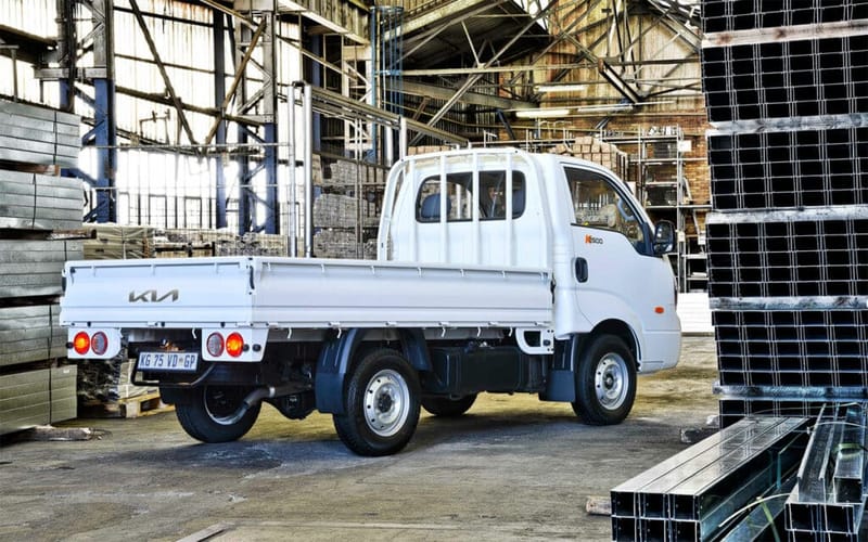 Kia K 2500: Transmissions