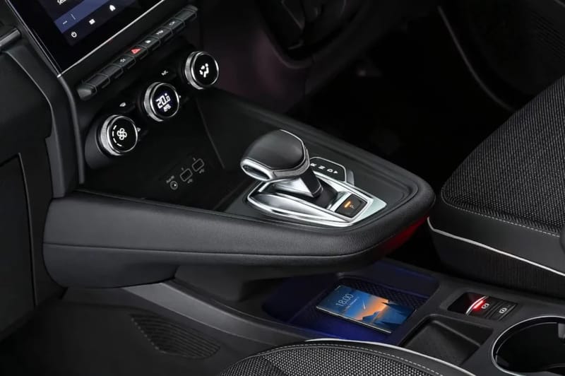 Renault Captur: Performance Plus Efficiency