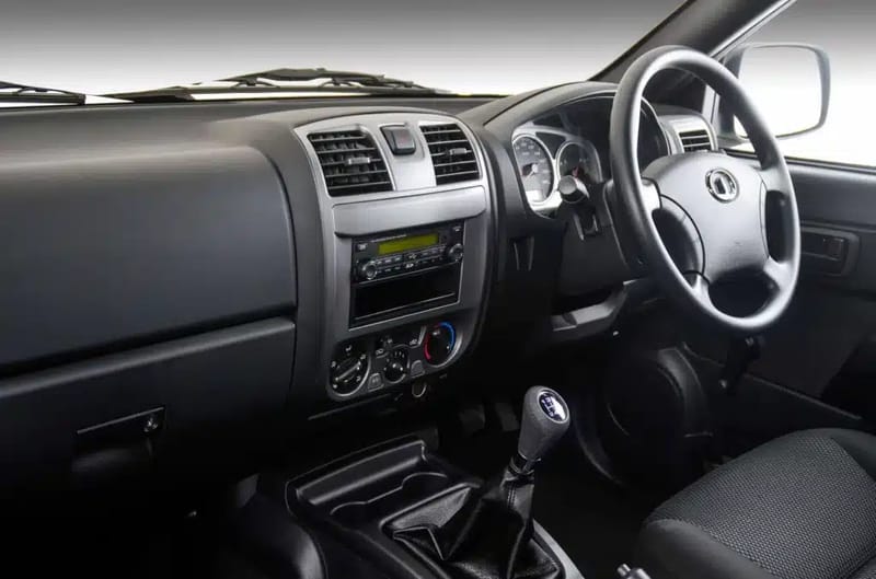 GWM Steed 5 Single Cab: Comfort And Entertainment