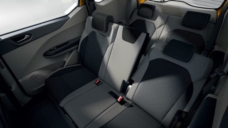 Renault Triber: Modern And Well Equipped Interior