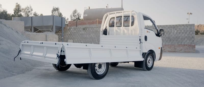 Kia K 2700: Spacious and Functional Cargo Bed