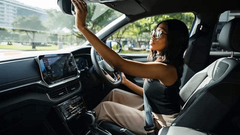 Volkswagen T-Cross: Advanced Technology and Connectivity