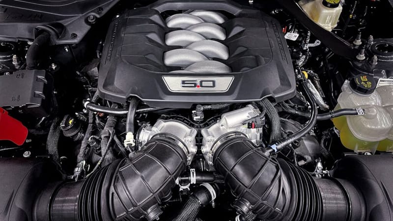 Ford Mustang: Performance & Driving Experience