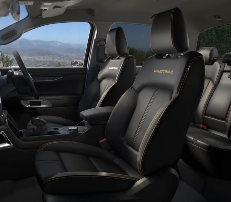 Ford Ranger Double Cab: Comfortable and Connected Interior