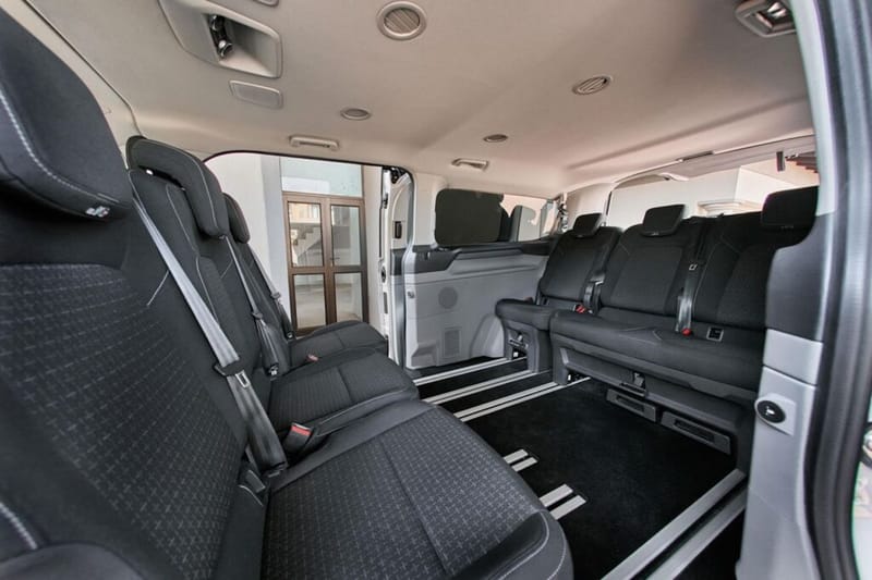 Ford Tourneo: Practicality and Versatility