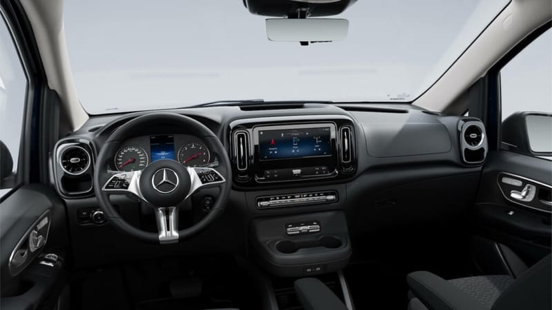 Mercedes-Benz Vito: Comfortable and Practical Interior