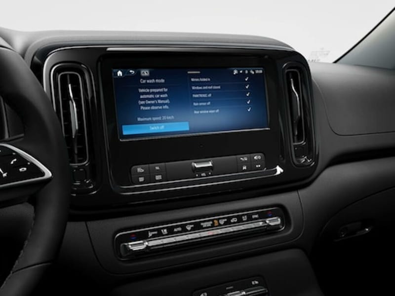 Mercedes-Benz Vito: Advanced Safety and Technology
