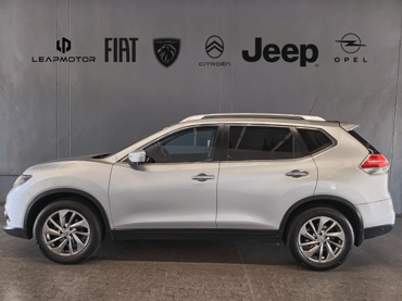 NISSAN X TRAIL 2.5 SE 4X4 CVT for Sale in South Africa