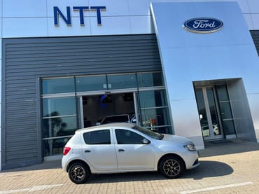 RENAULT SANDERO 900 T DYNAMIQUE for Sale in South Africa