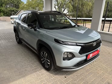 TOYOTA STARLET CROSS 1.5XR for Sale in South Africa