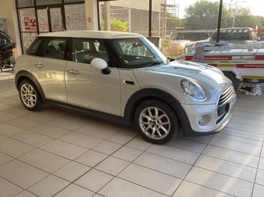 MINI COOPER 5DR  for Sale in South Africa