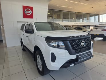 NISSAN NAVARA 2.5DDTI SE PLUS  for Sale in South Africa