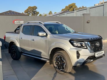 NISSAN NAVARA 2.5D LE 4X2 AT  for Sale in South Africa