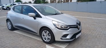 RENAULT CLIO IV 900T AUTHENTIQUE 5DR for Sale in South Africa