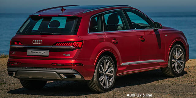 Audi Q7 45 TDI quattro TIP S Line photo 2