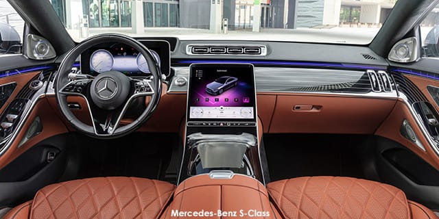 Mercedes-Benz S-Class photo 5