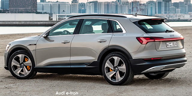 Audi e-tron photo 3
