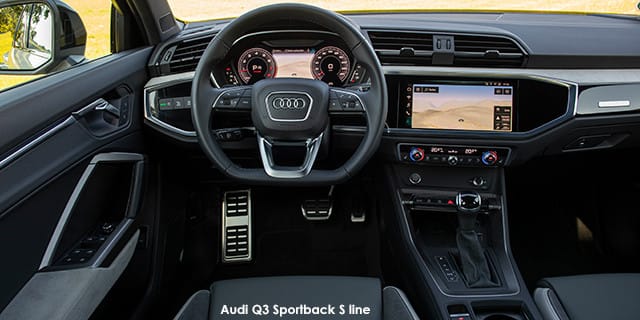 Audi Q3 Sportback 40 TFSI FSI Quat Stron S Line photo 5