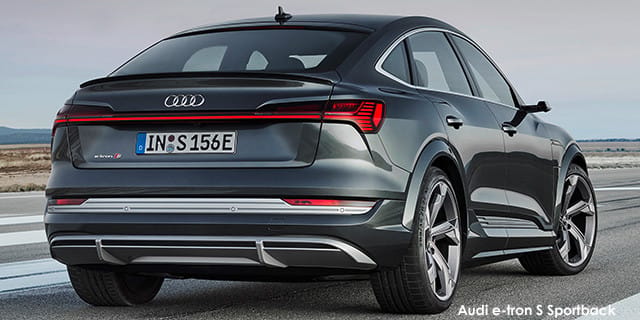 Audi e-tron S Sportback photo 3