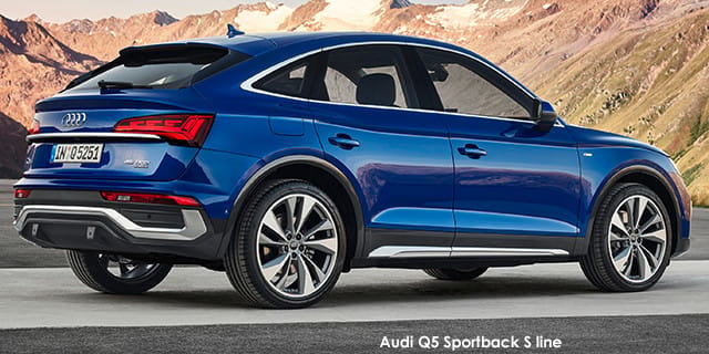 Audi Q5 Sportback 45 TFSI quattro S Line Stronic photo 2