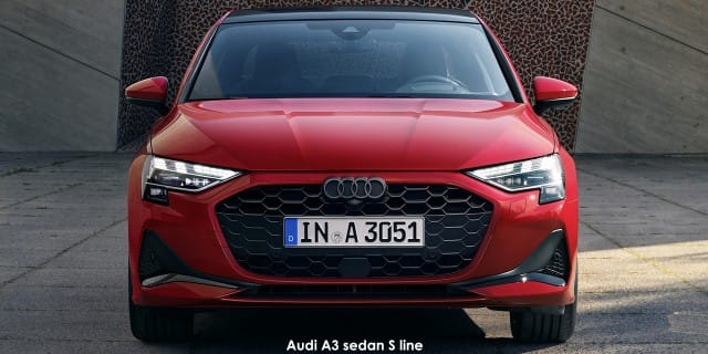 Audi A3 35 TFSI Black Edition TIP photo 2