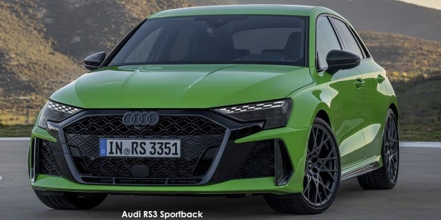 Audi A3 Sportback RS3 Sportback quattro Stronic photo 2