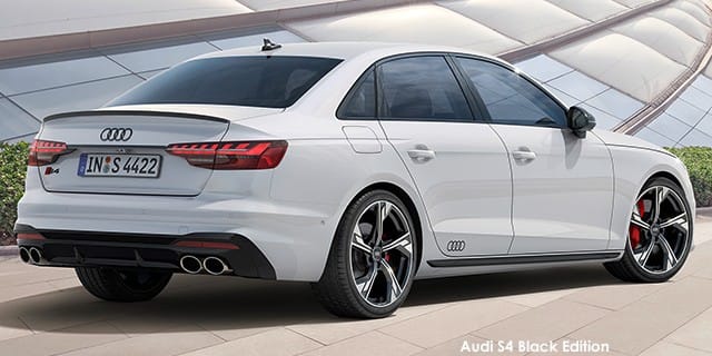 Audi A4 S4 3.0 TFSI quattro TIP Black Edition photo 3