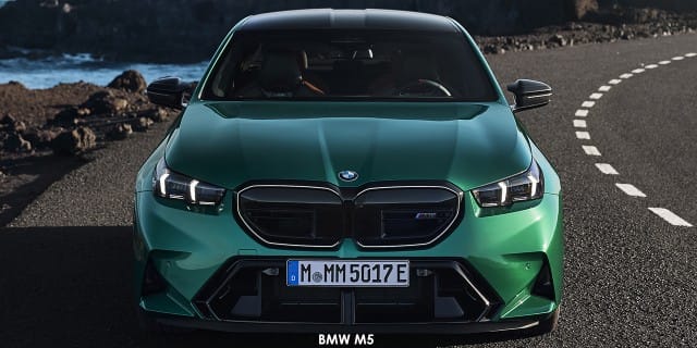 BMW M5 (G90) photo 2