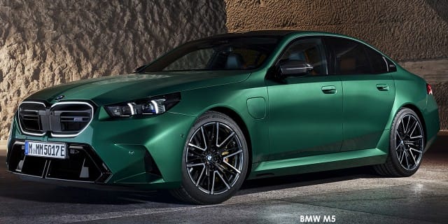 BMW M5 (G90) photo 4