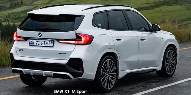 BMW X1 sDrive18d M-Sport photo 3