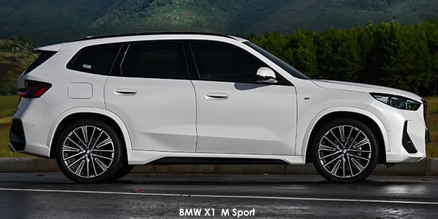 BMW X1 sDrive18d M-Sport photo 2