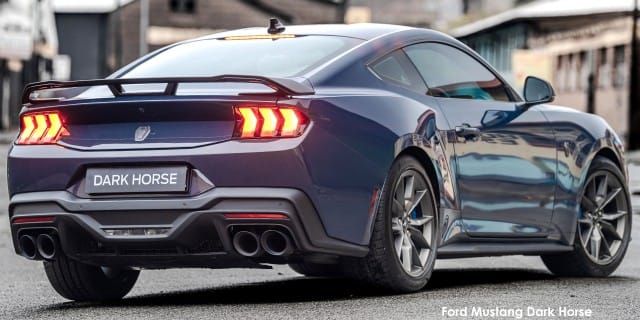 Ford Mustang 5.0 Dark Horse Auto photo 5