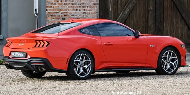Ford Mustang 5.0 GT Auto photo 4