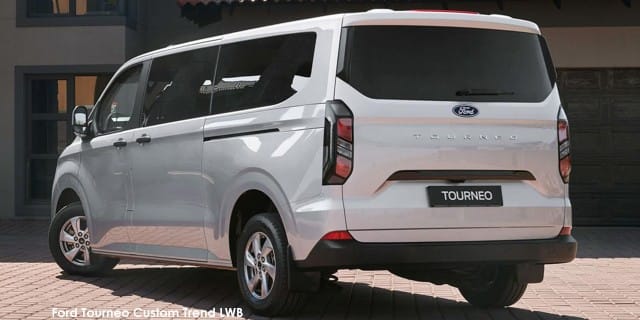 Ford Tourneo Custom Active photo 5