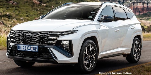 Hyundai Tucson R2.0D N-Line AWD Auto photo 4