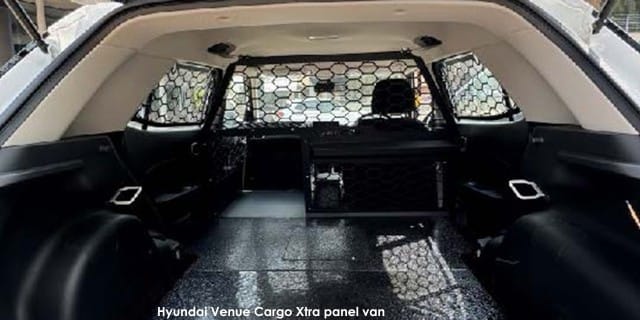Hyundai Venue 1.2 Cargo Xtra Panel Van photo 3