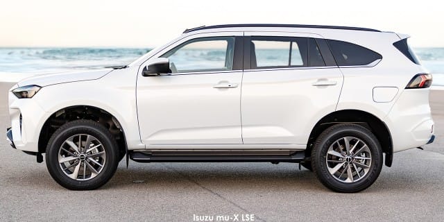 Isuzu mu-X photo 3