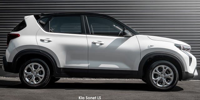 Kia Sonet photo 2