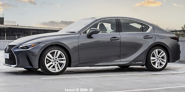 Lexus IS photo 2