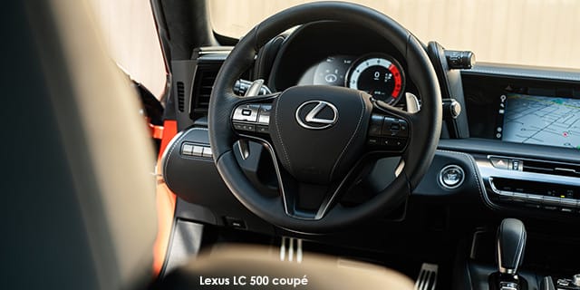 Lexus LC photo 4