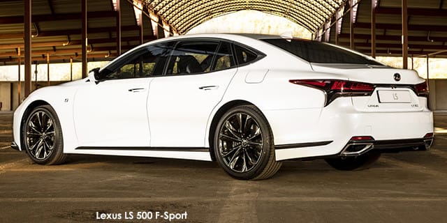 Lexus LS photo 4