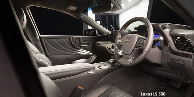Lexus LS 500 Hybrid photo 5