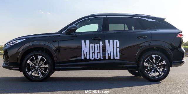 MG HS 2.0T Luxury Auto photo 3