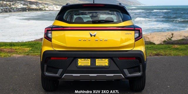 Mahindra XUV3XO photo 3