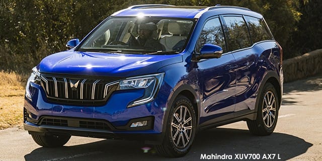 Mahindra XUV 700 2.0 AX7 Auto (7 Seater) photo 2