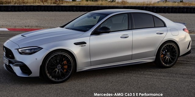 Mercedes-Benz C-Class AMG C 63 S E photo 5
