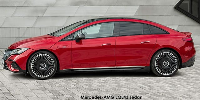 Mercedes-Benz EQE AMG EQE 43 photo 4