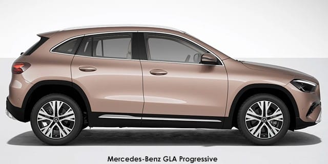 Mercedes-Benz GLA photo 2