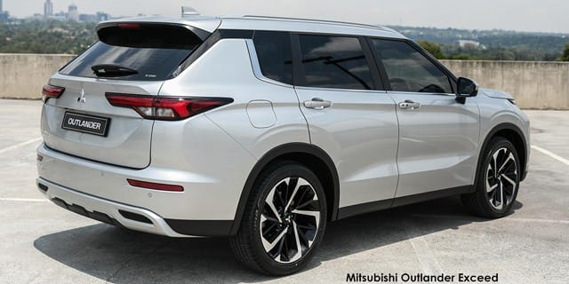 Mitsubishi Outlander photo 3